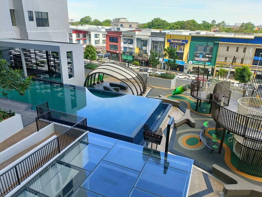Sky Trees 4 Guests High Floor Smart Tv Garden View A1801 Apartment Johor Bahru Exterior photo
